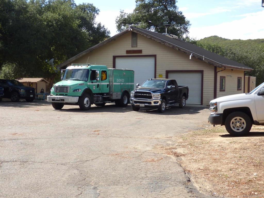 Engineers Road Julian, CA 92036 - Photo 12 of 27 a car parked in front of house