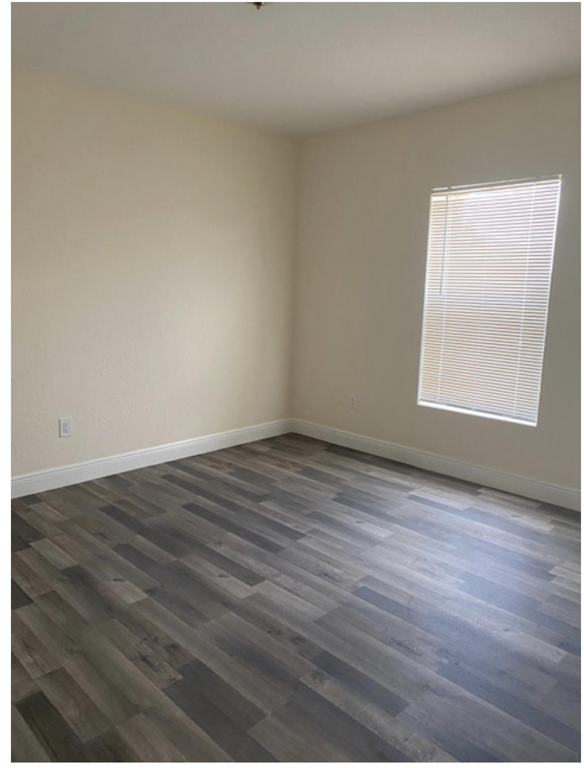 1472 West 29th Street Riviera Beach, FL 33404 - Photo 13 of 16 Photo Jul 16, 8 49 35 AM