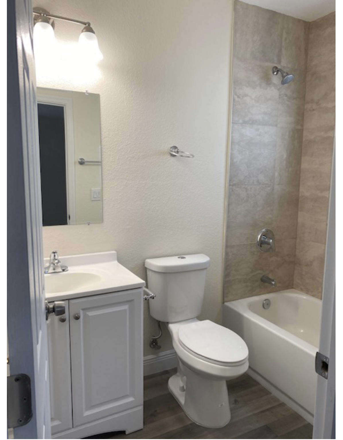 1472 West 29th Street Riviera Beach, FL 33404 - Photo 14 of 16 Photo Jul 16, 8 49 58 AM