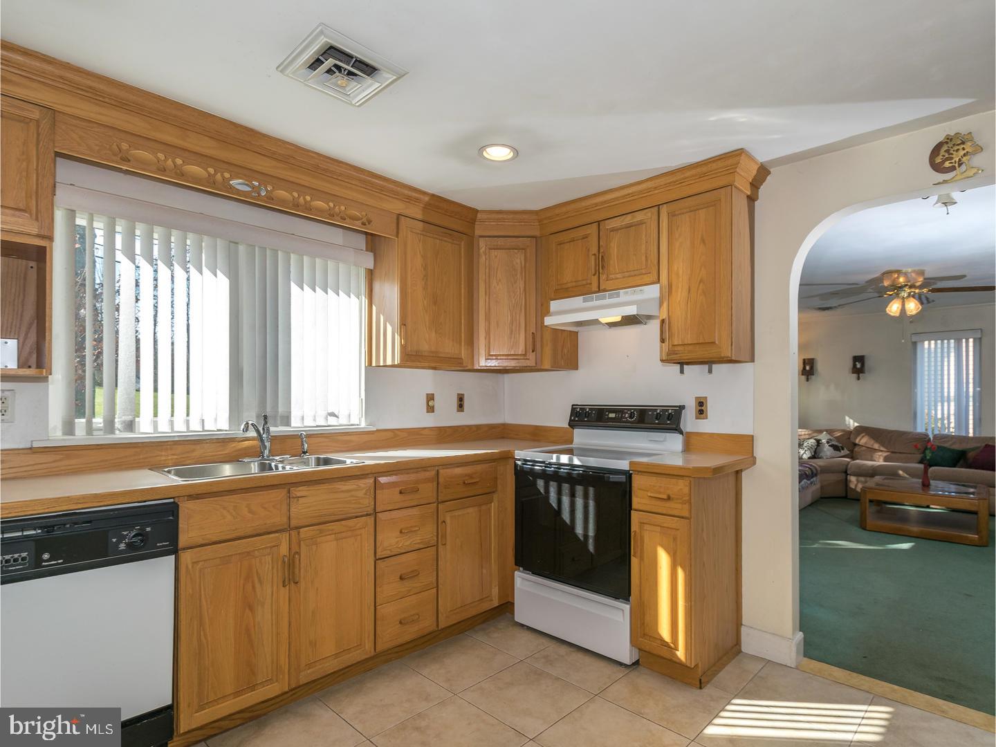 1721 Allentown Road Quakertown, PA 18951 - Photo 7 of 18 Kitchen