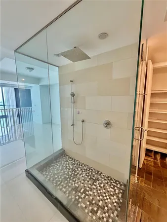 $6,550 | 1100 Biscayne Boulevard, Unit 4105, Miami, FL 33132