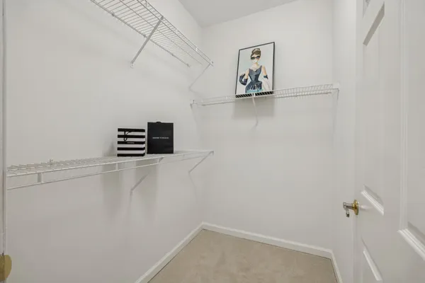 $2,000 | 2025 Woodmont Boulevard, Unit 223, Nashville, TN 37215