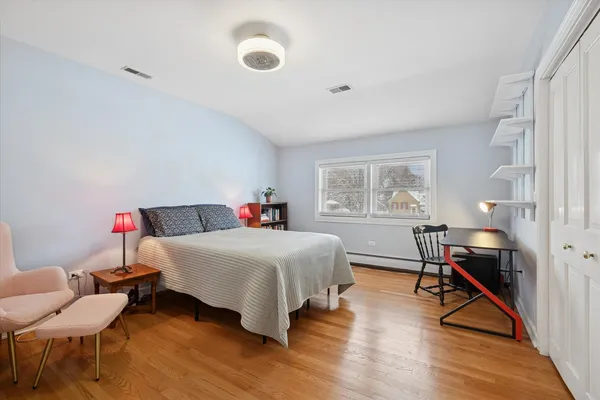 $499,000 | 214 North Elmhurst Road, Prospect Heights, IL 60070