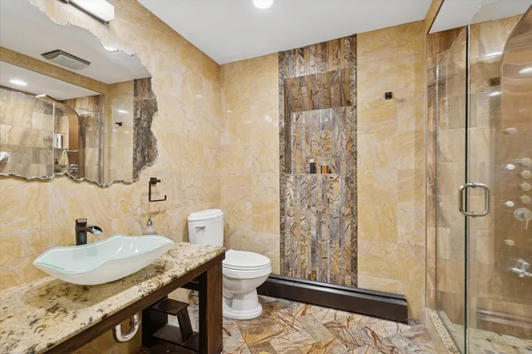 $499,000 | 214 North Elmhurst Road, Prospect Heights, IL 60070