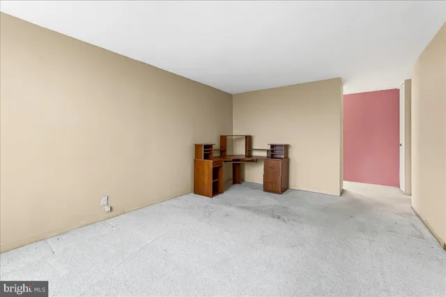 $224,900 | 3900 West Ford Road, Unit 17P, Philadelphia, PA 19131