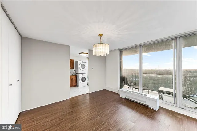 $224,900 | 3900 West Ford Road, Unit 17P, Philadelphia, PA 19131