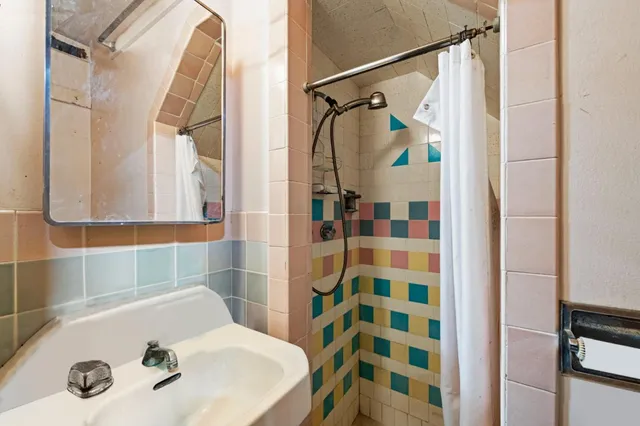 $1,150,000 | 64 Crestview Avenue, Daly City, CA 94015