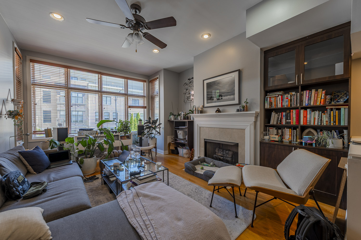 127 East 18th Street Chicago, IL 60616 - Photo 2 of 16