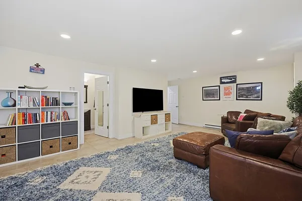 $1,439,900 | 98-100 Lexington Street, Unit 100, Newton, MA 02466