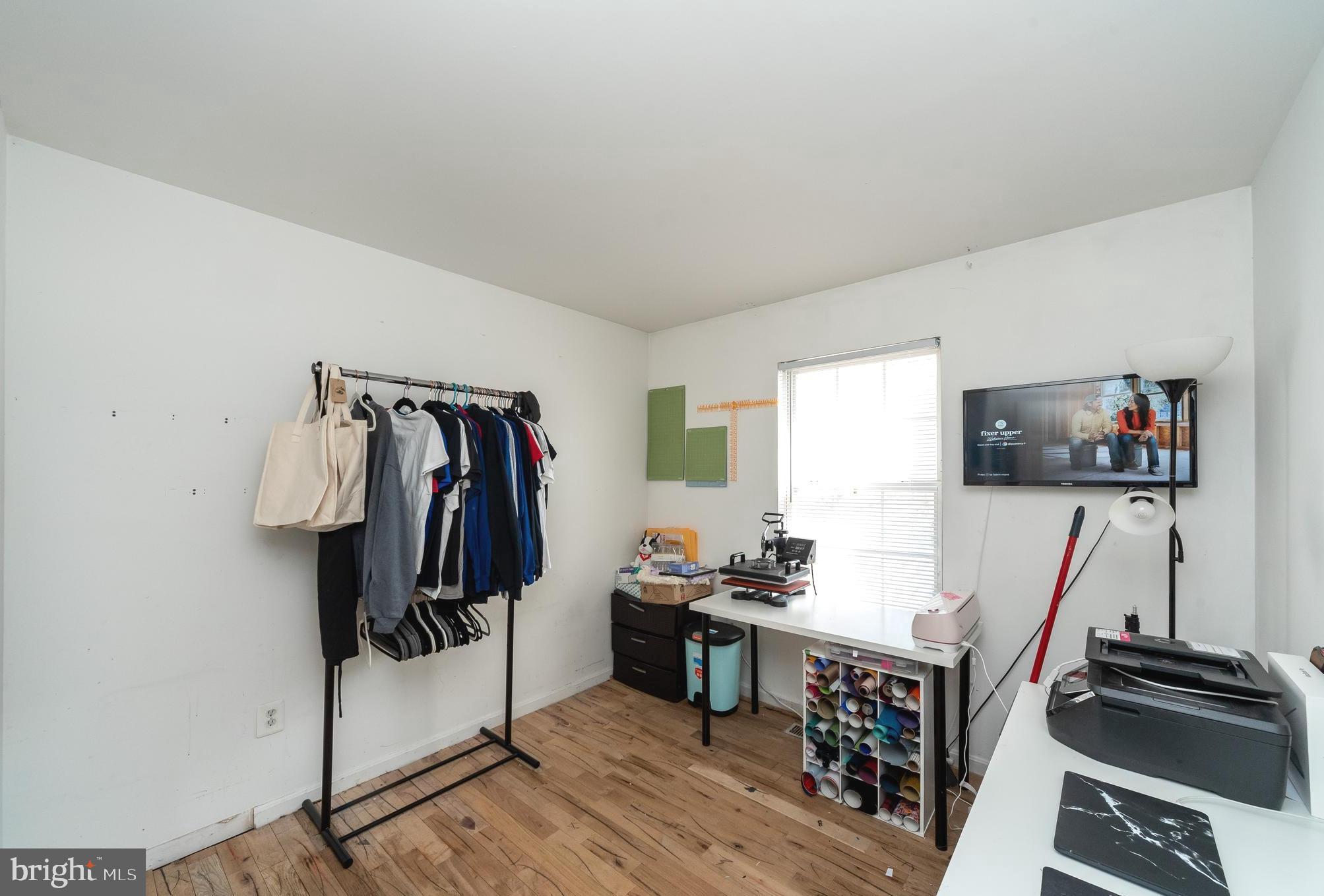 6606 Ridgeborne Drive Baltimore, MD 21237 - Photo 14 of 20 Gallery Image 14