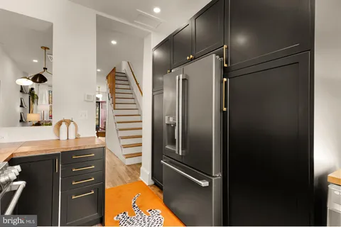 $699,900 | 1237 Potomac Avenue Southeast, Washington, DC 20003