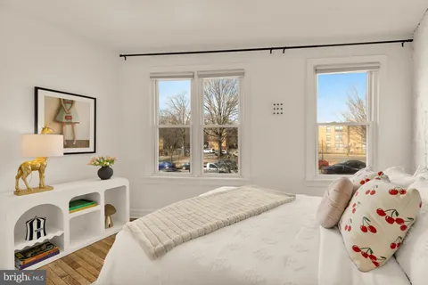 $699,900 | 1237 Potomac Avenue Southeast, Washington, DC 20003