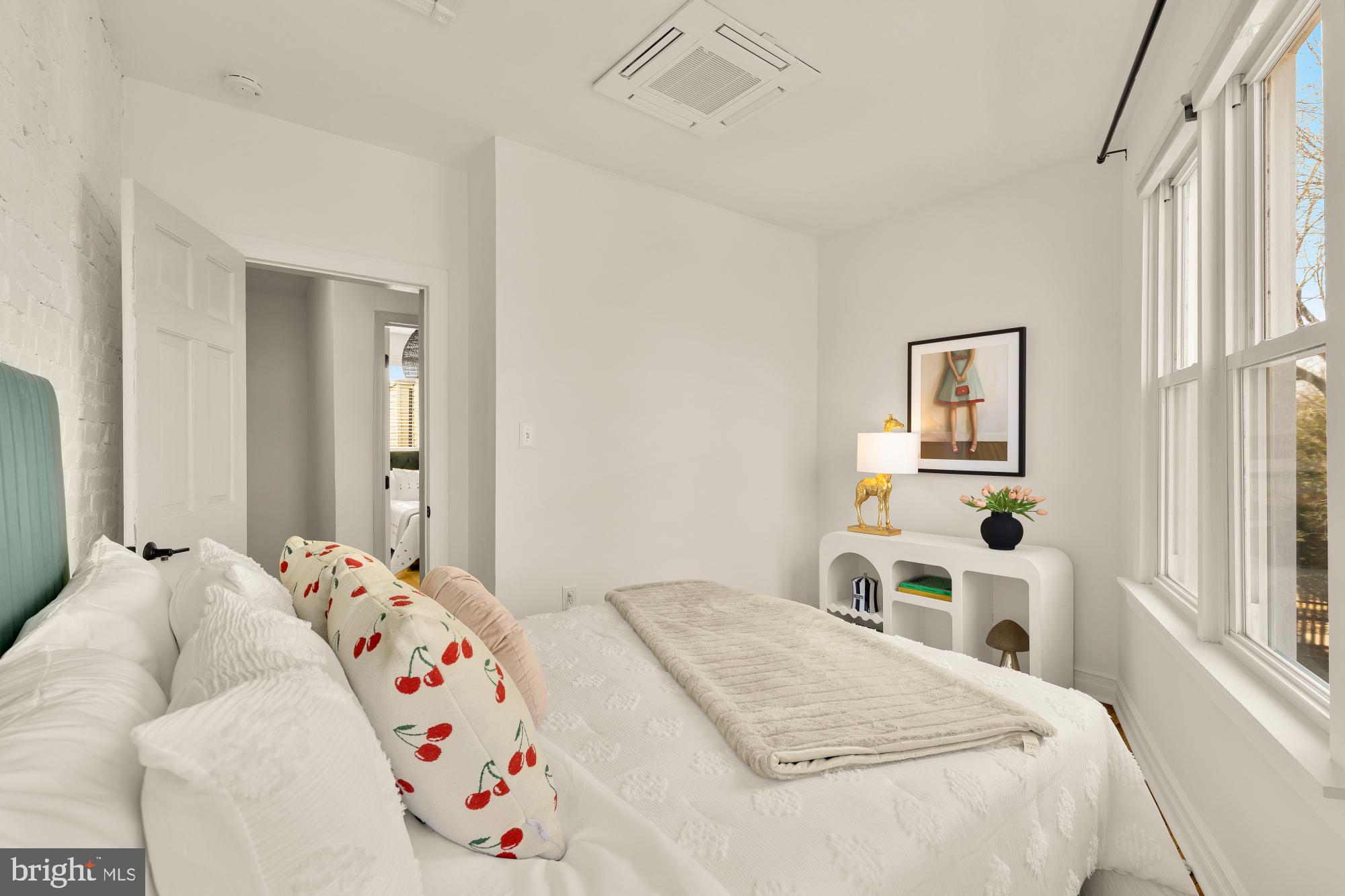 1237 Potomac Avenue Southeast Washington, DC 20003 - Photo 19 of 29