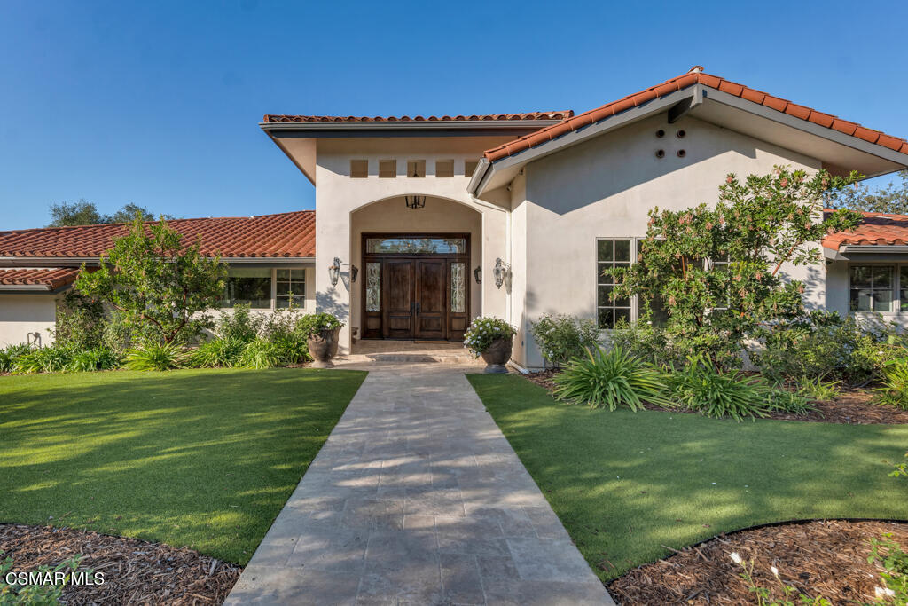 1153 Camino Dos Rios Thousand Oaks, CA 91360 - Photo 2 of 71 1153 Camino Dos Rios-HsHProd-88