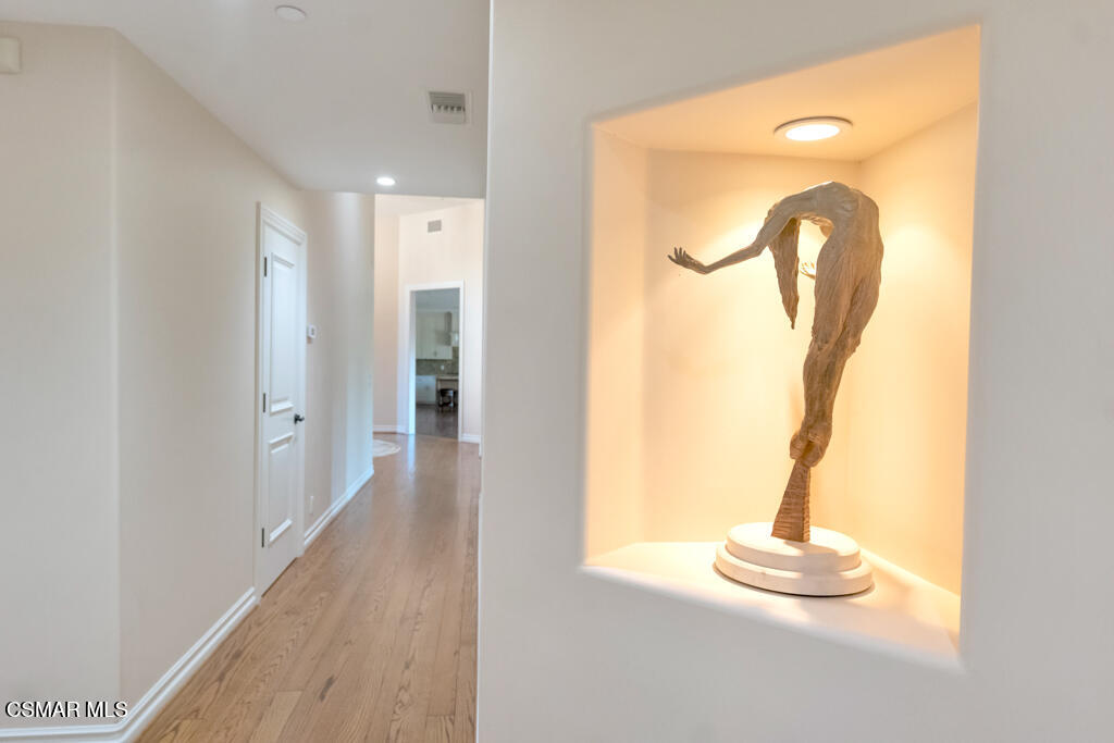 1153 Camino Dos Rios Thousand Oaks, CA 91360 - Photo 22 of 71 1153 Camino Dos Rios-HsHProd-93