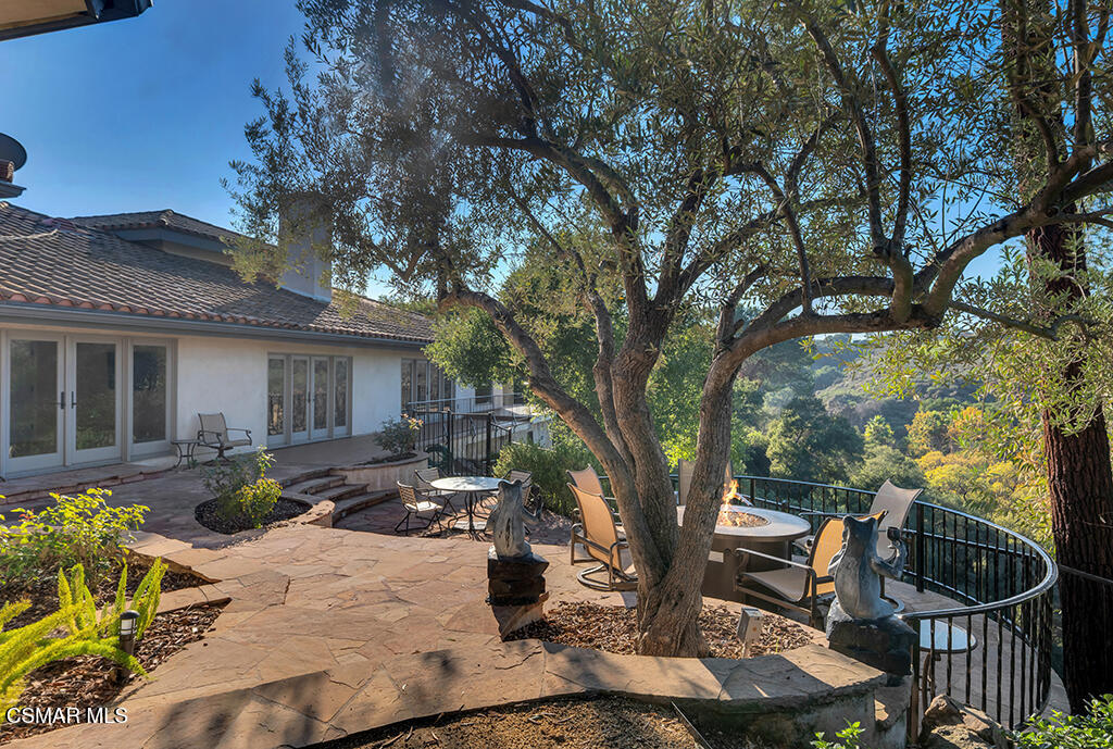 1153 Camino Dos Rios Thousand Oaks, CA 91360 - Photo 57 of 71 1153 Camino Dos Rios-HsHProd-79