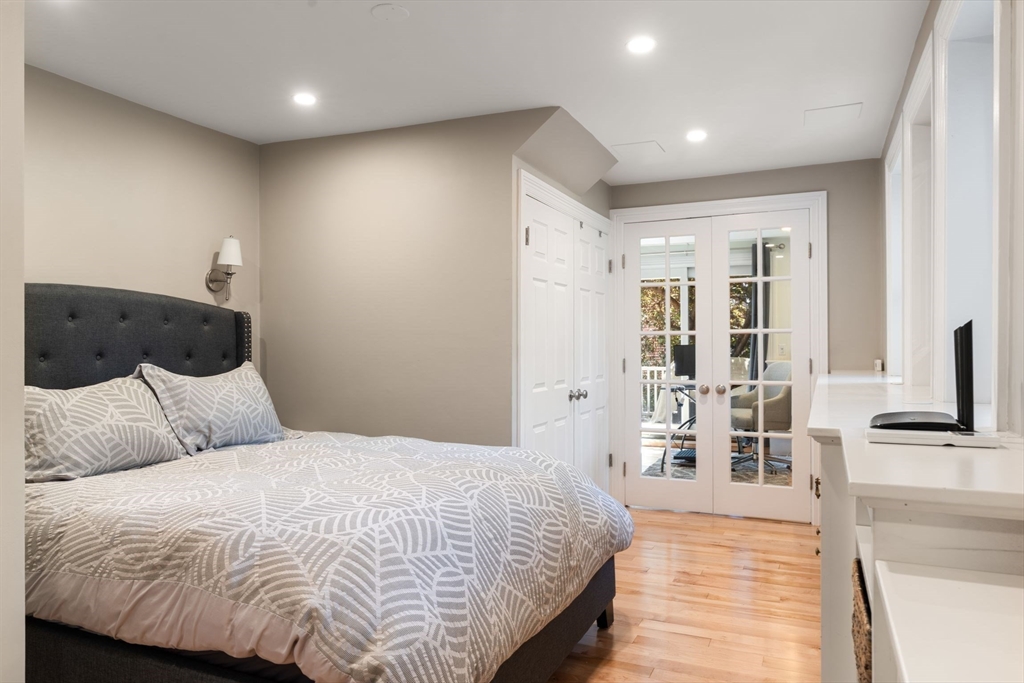 98 High Street, Unit 1 Boston, MA 02129 - Photo 14 of 22