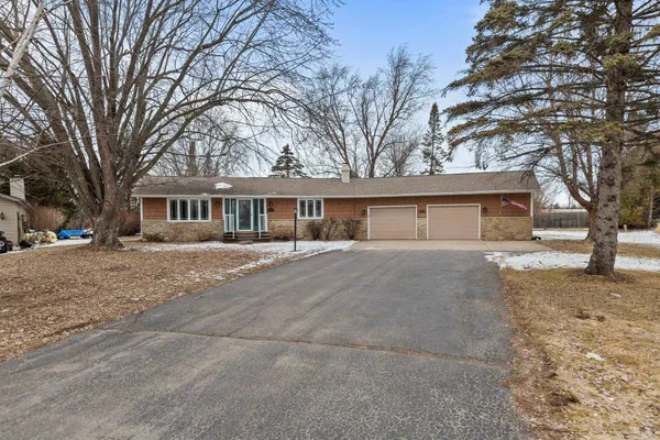 $445,000 | 3225 North Abendroth Street, Appleton, WI 54914
