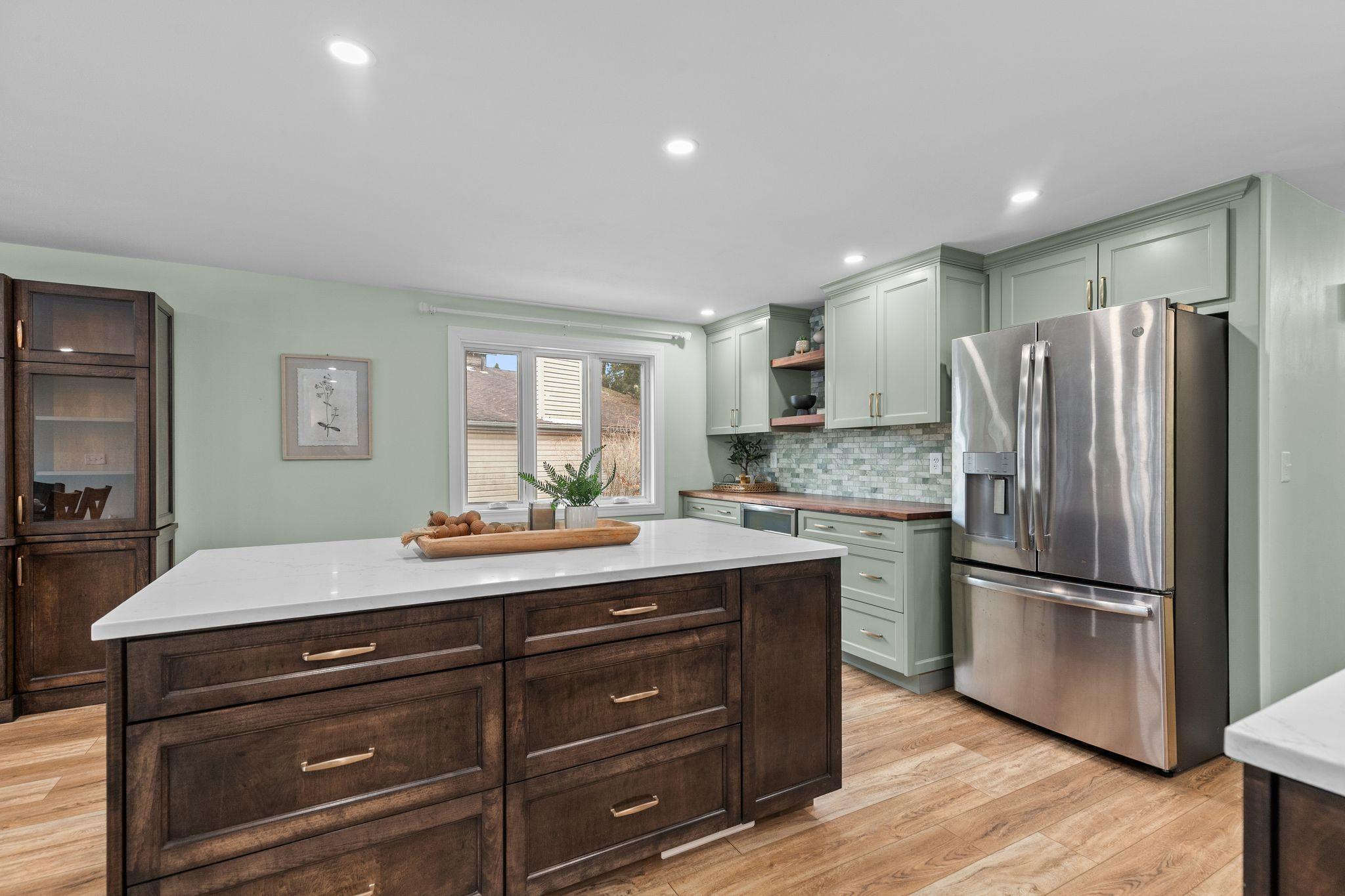 3225 North Abendroth Street Appleton, WI 54914 - Photo 23 of 54