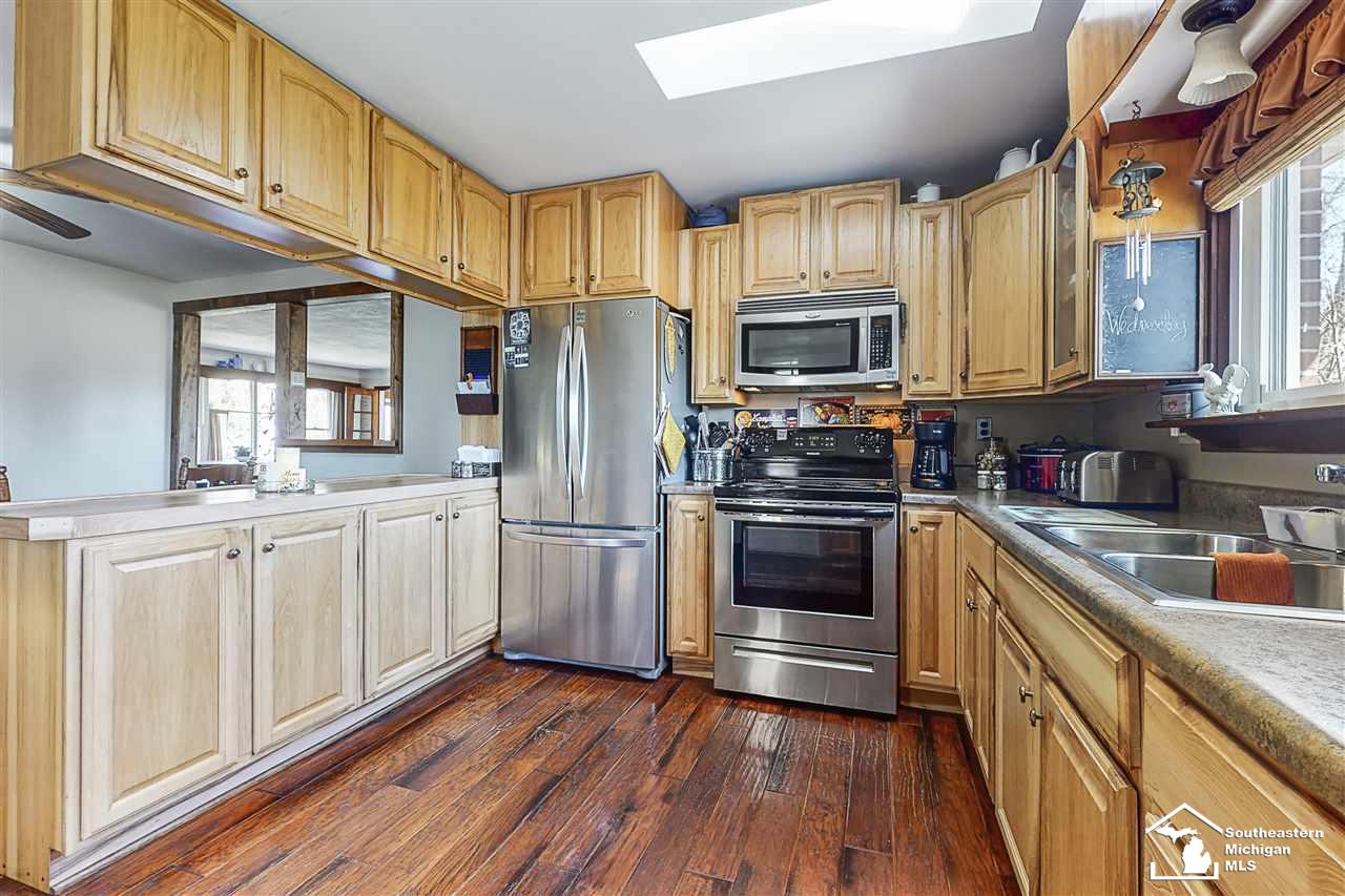 2111 Yensch Road Dundee, MI 48131 - Photo 4 of 27 Gallery Image 4