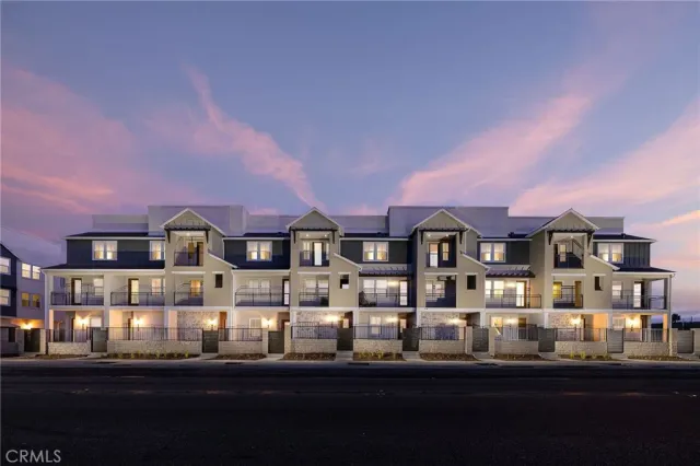 $634,990 | 136 South Tulip Avenue, Compton, CA 90220