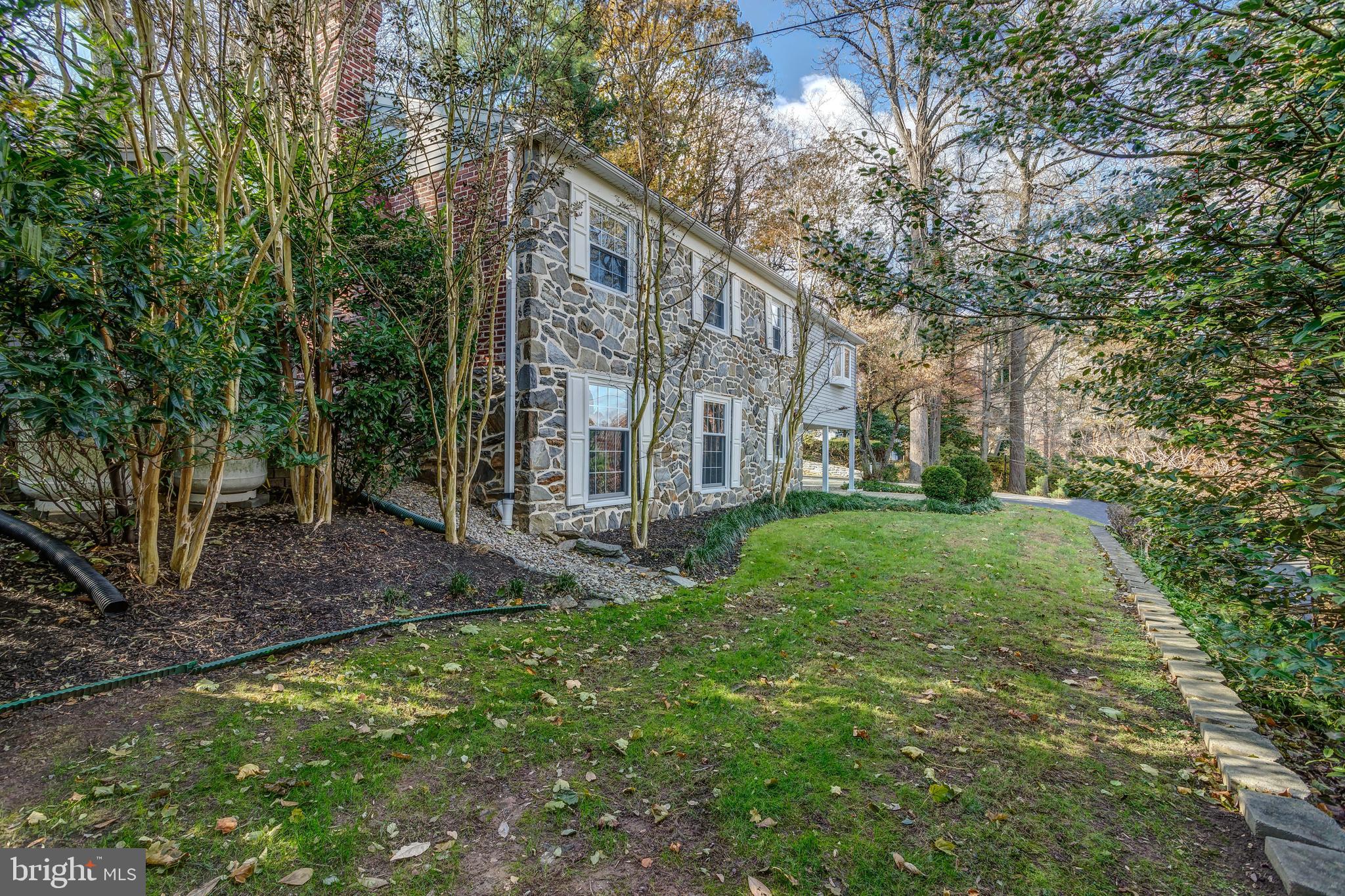280 Crum Creek Road Media, PA 19063 - Photo 3 of 45