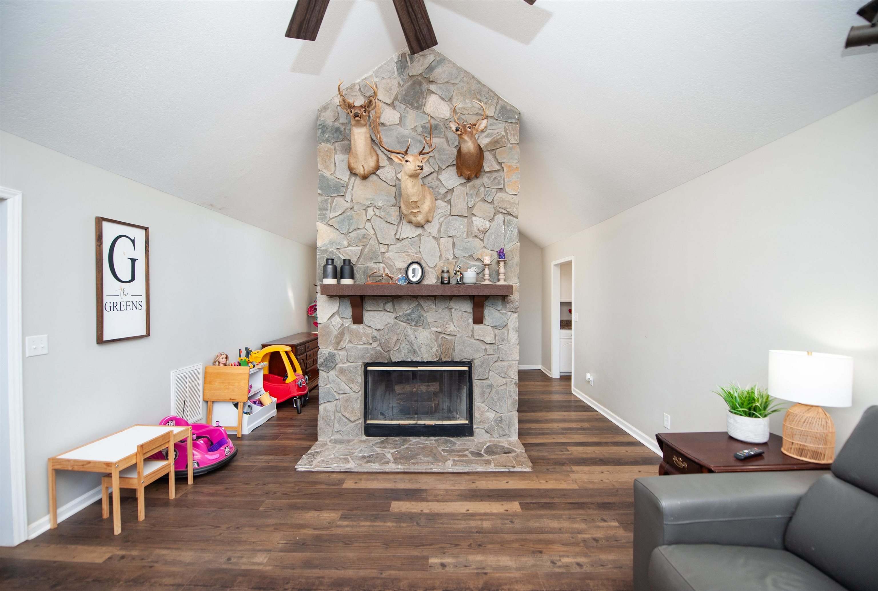 116 Pine Needle Drive Campobello, SC 29322 - Photo 8 of 44