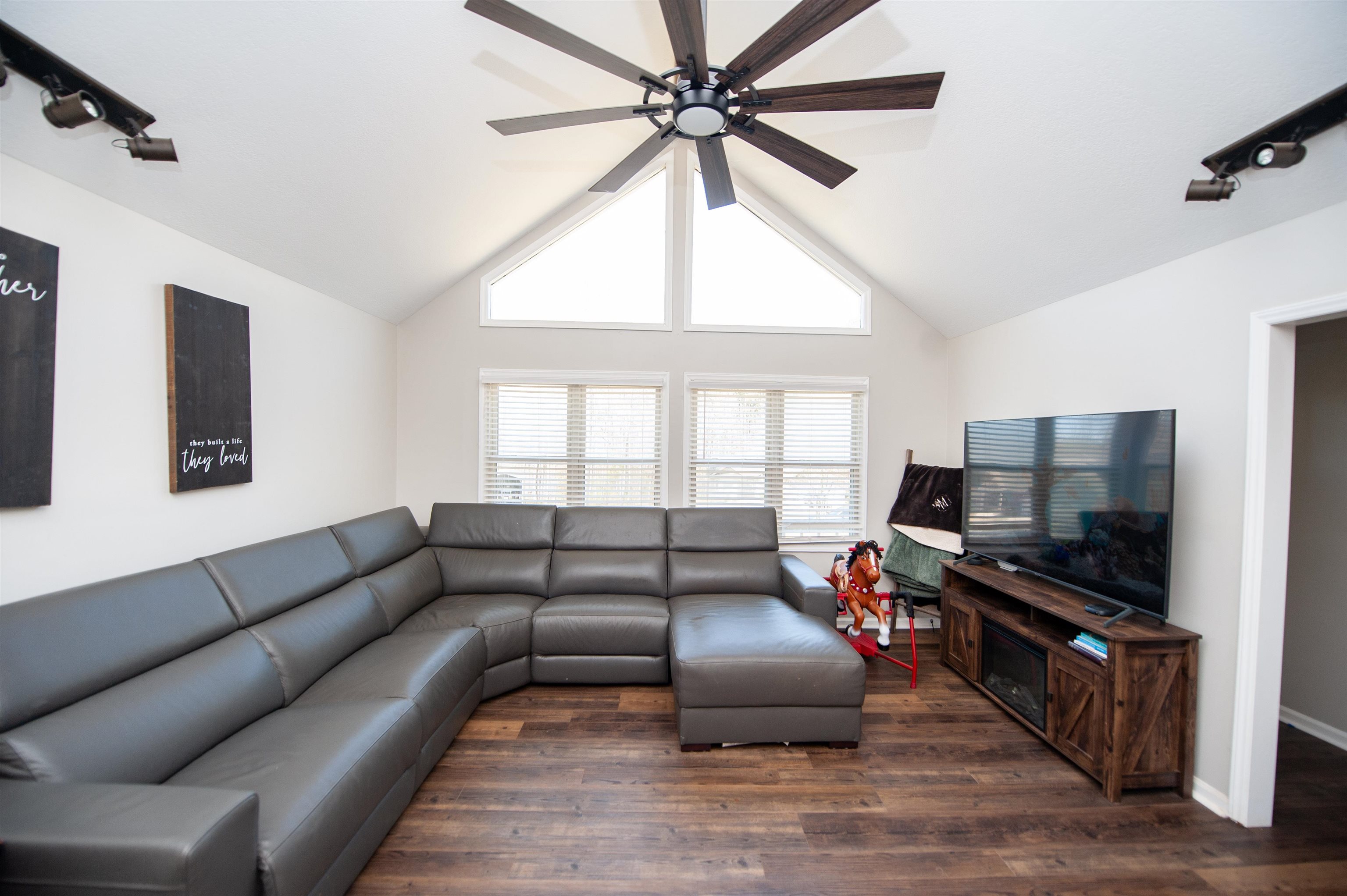 116 Pine Needle Drive Campobello, SC 29322 - Photo 10 of 44