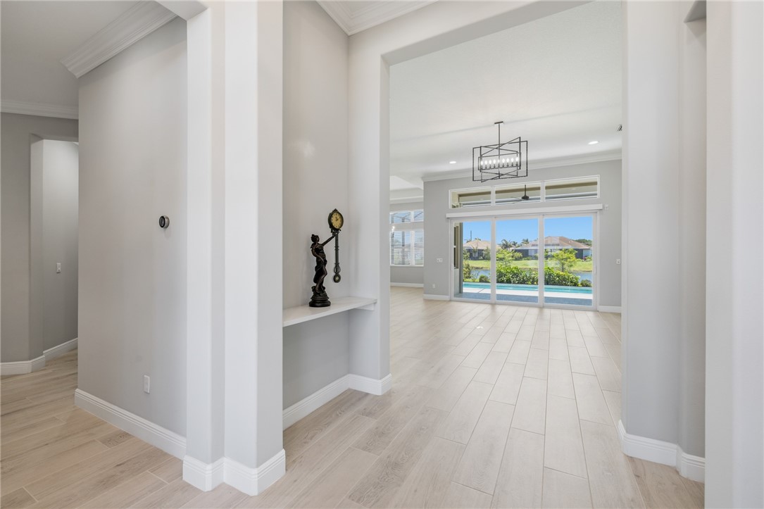 5804 Lake Pine Road Vero Beach, FL 32967 - Photo 15 of 36