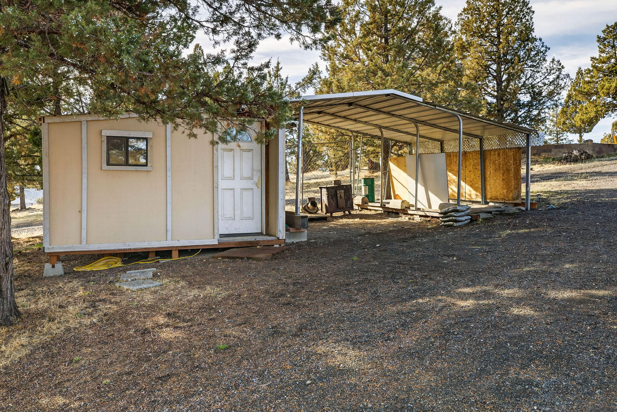 14161 Southwest Ridge Place Terrebonne, OR 97760 - Photo 38 of 54 2025_11_21_14161_ridge_place_crr-54