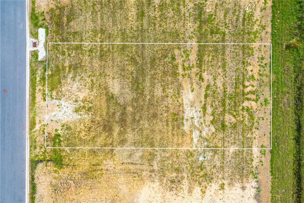 89 Coronado Road Flagler Beach, FL 32136 - Photo 9 of 19 a bathroom with a shower