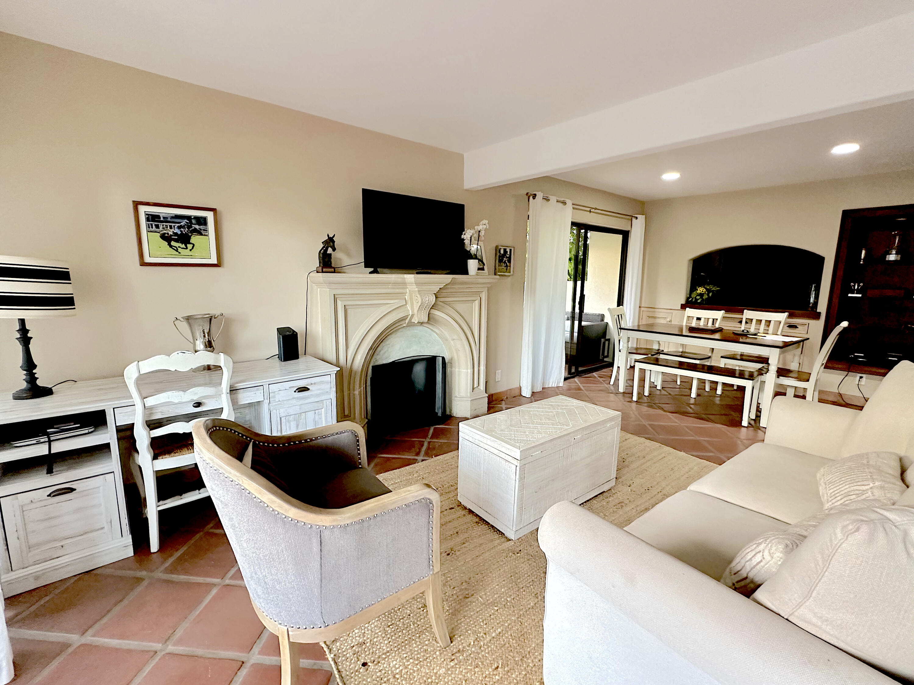 3375 Foothill Road, Unit 614 Carpinteria, CA 93013 - Photo 1 of 16 Living area