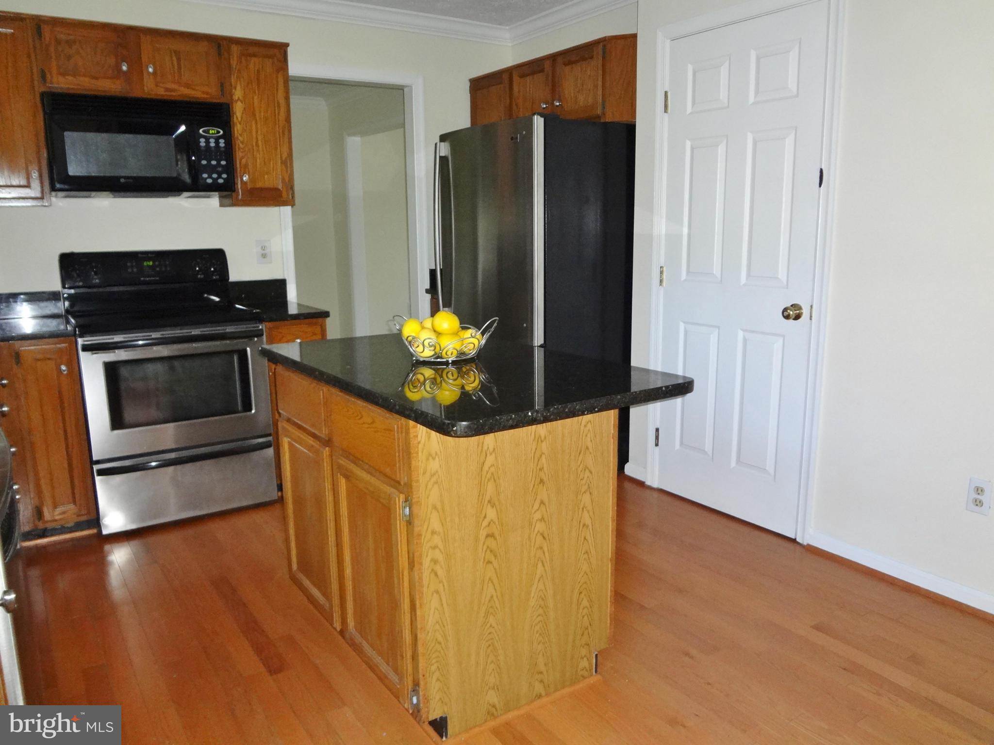8500 Triple Crown Road Bowie, MD 20715 - Photo 7 of 21 Kitchen