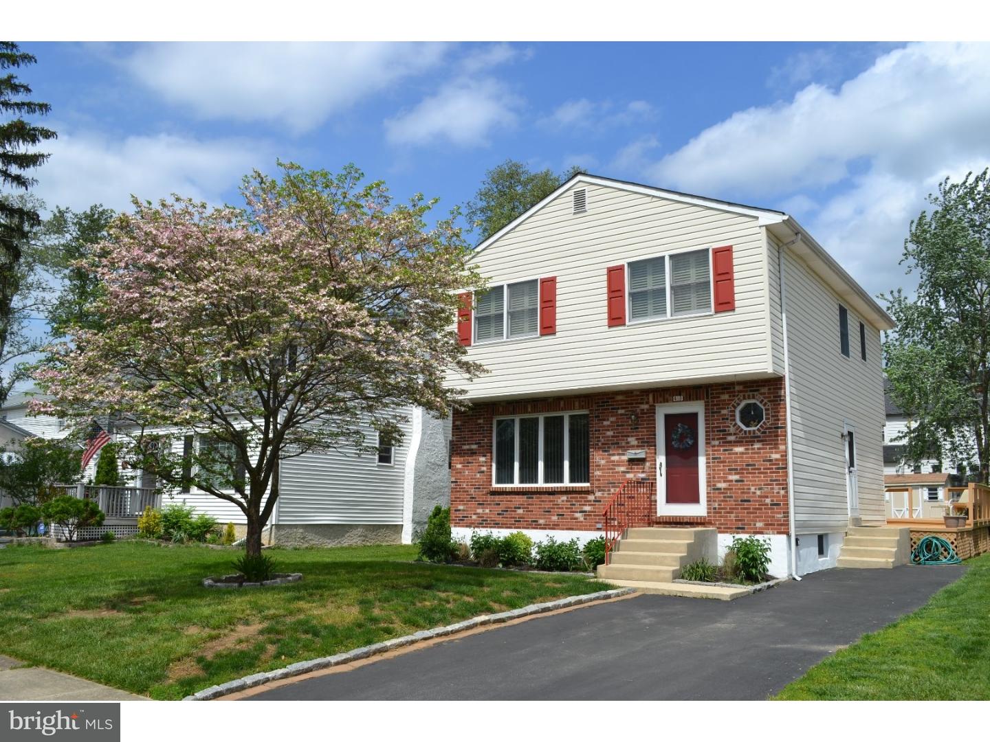413 Chestnut Street Ridley Park, PA 19078 - Photo 1 of 25 Exterior Front