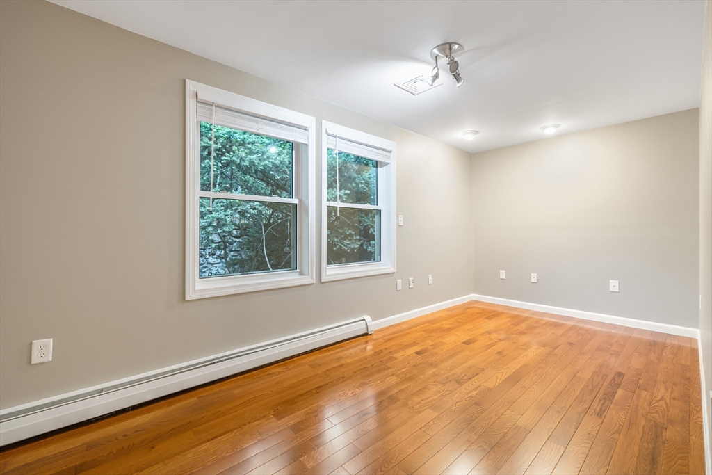 22 Bracebridge Road Newton, MA 02459 - Photo 25 of 39