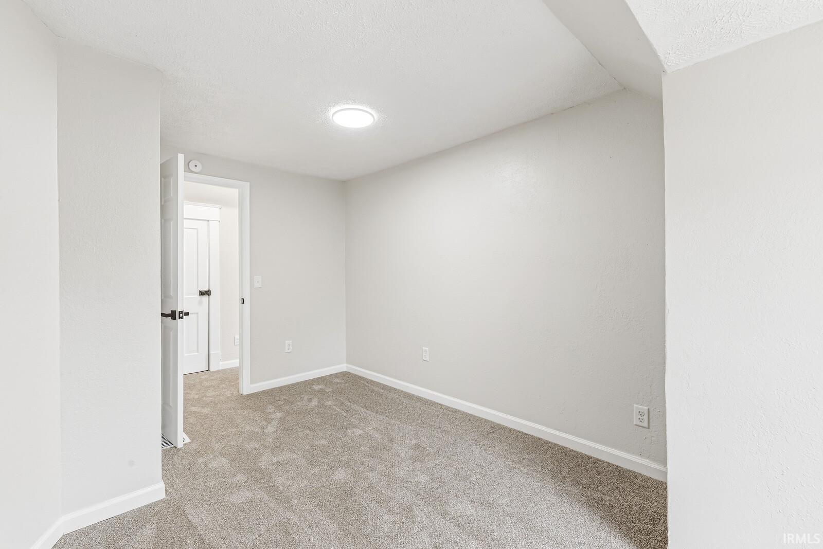 2023 Prairie Street Elkhart, IN 46516 - Photo 19 of 27