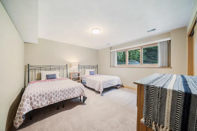 $309,000 | 2119 Cloudview Court, Appleton, WI 54914