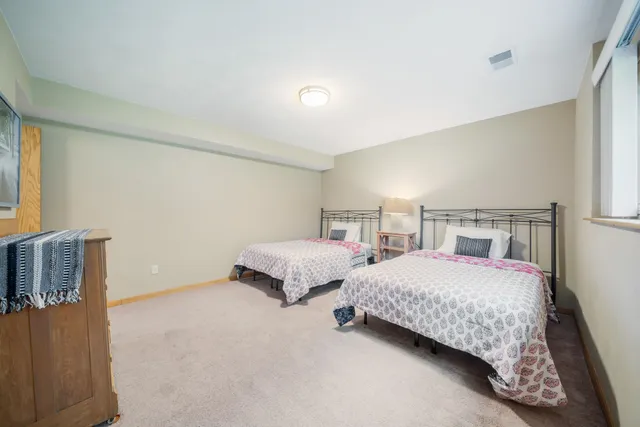 $309,000 | 2119 Cloudview Court, Appleton, WI 54914