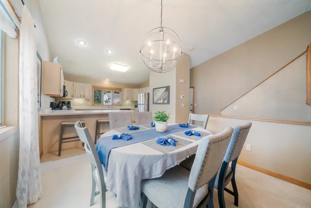 $309,000 | 2119 Cloudview Court, Appleton, WI 54914