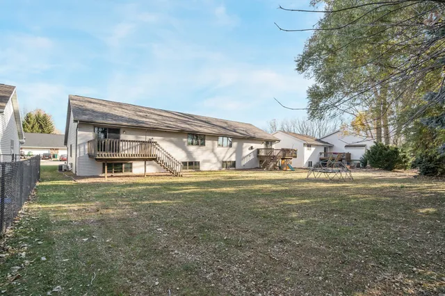 $309,000 | 2119 Cloudview Court, Appleton, WI 54914