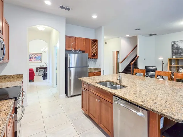 $949,000 | 13 River Oaks Way, Palm Coast, FL 32137