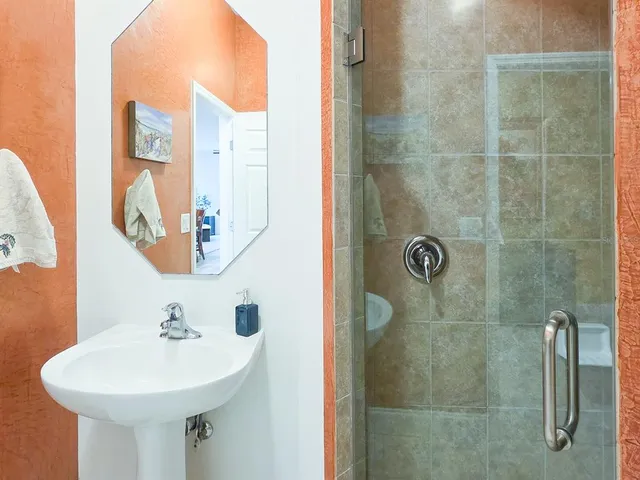 $949,000 | 13 River Oaks Way, Palm Coast, FL 32137