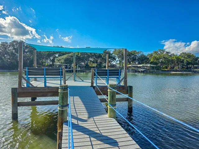 $949,000 | 13 River Oaks Way, Palm Coast, FL 32137