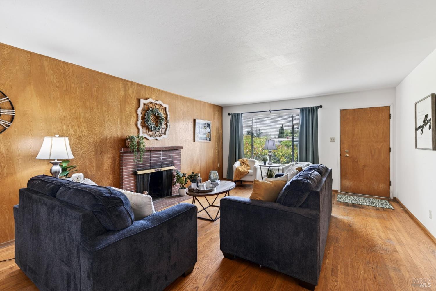 19 Zanco Way Novato, CA 94947 - Photo 6 of 30