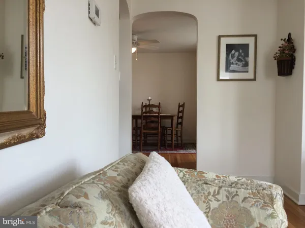 $1,725 | 15 South 6th Street, Unit 2, Perkasie, PA 18944
