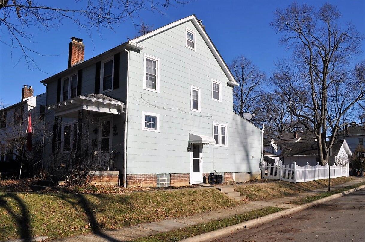 826 South Cassingham Road Columbus, OH 43209 - Photo 3 of 79 Front-Side View