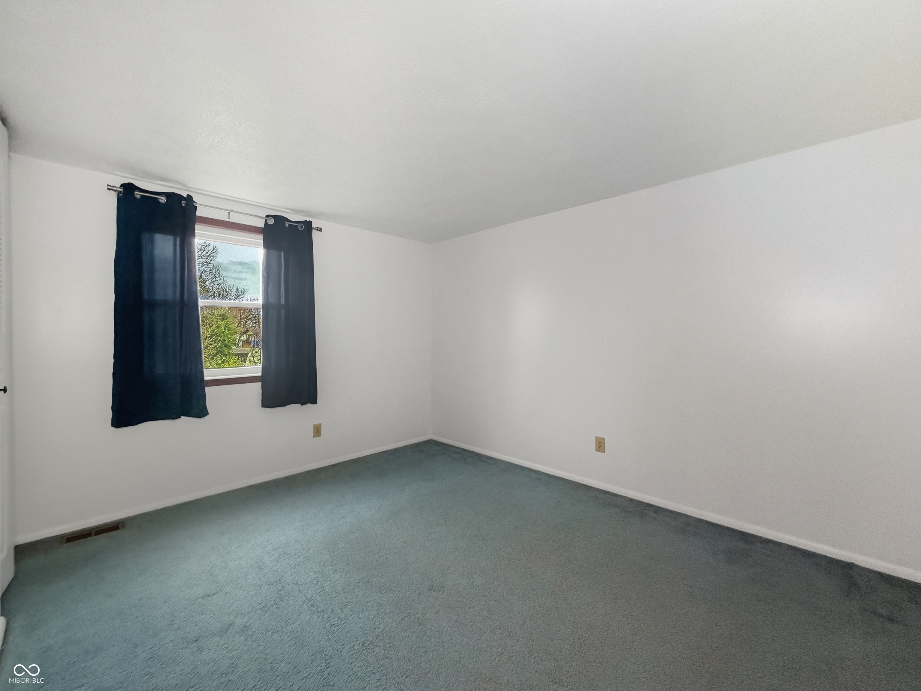 819 Bremerton Drive Indianapolis, IN 46229 - Photo 30 of 40