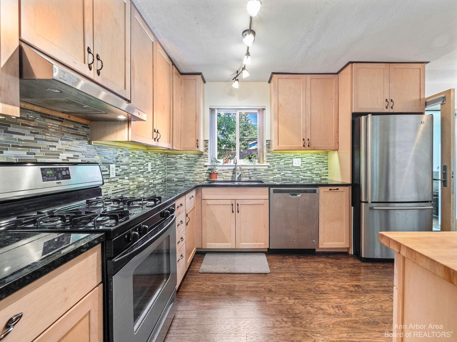 1139 Wendy Road Ann Arbor, MI 48103 - Photo 5 of 35 Photo 5