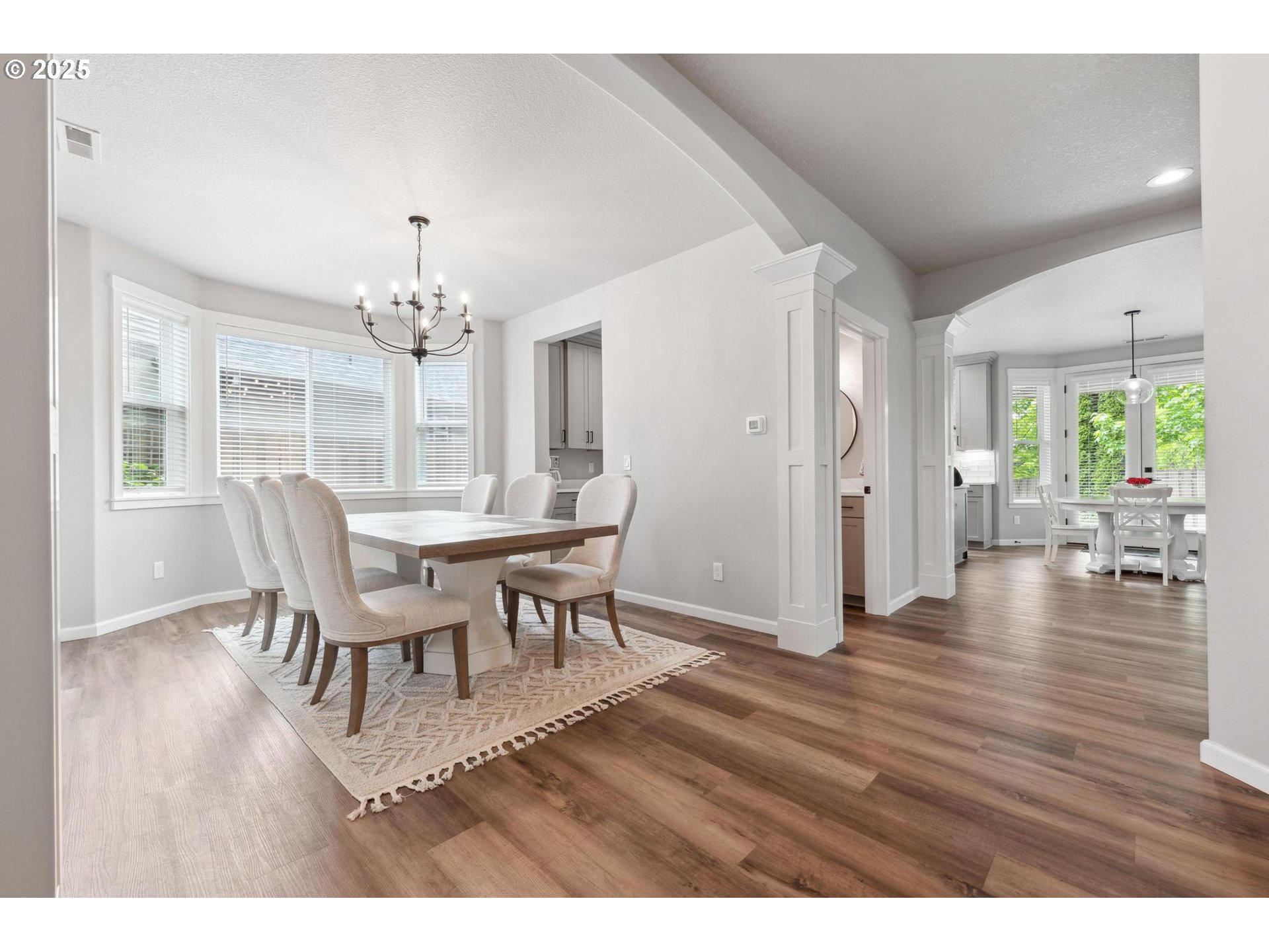 20165 Canyon Ridge Drive Oregon City, OR 97045 - Photo 11 of 48 Dining Room