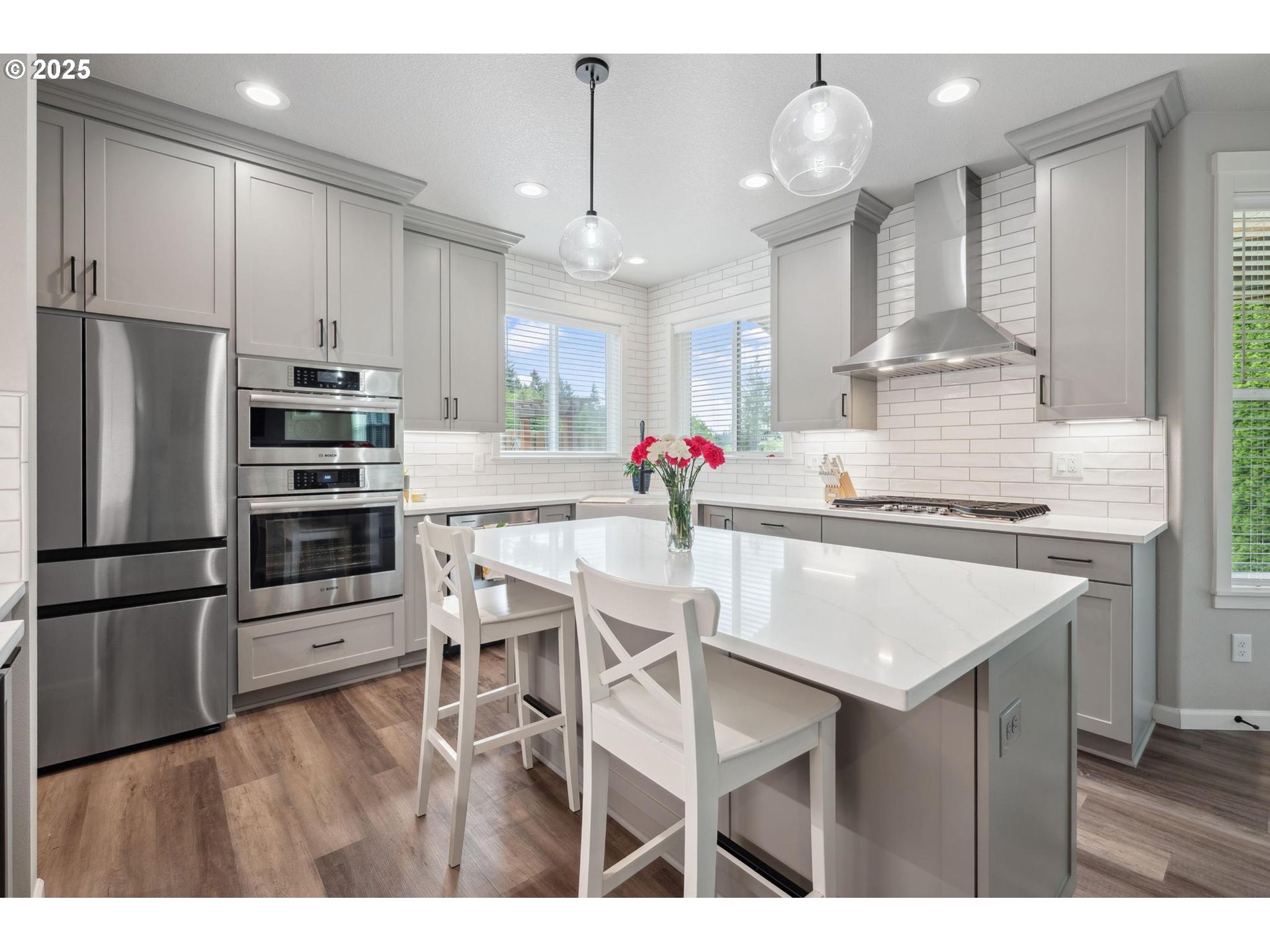 20165 Canyon Ridge Drive Oregon City, OR 97045 - Photo 4 of 48 Kitchen